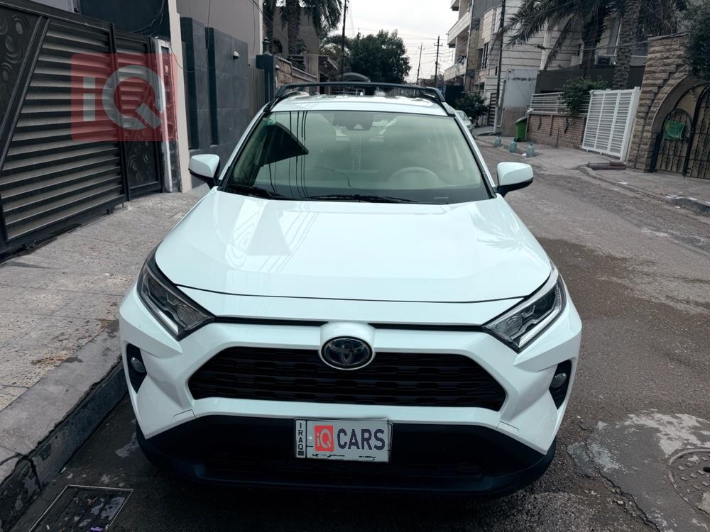 تويوتا راف 4